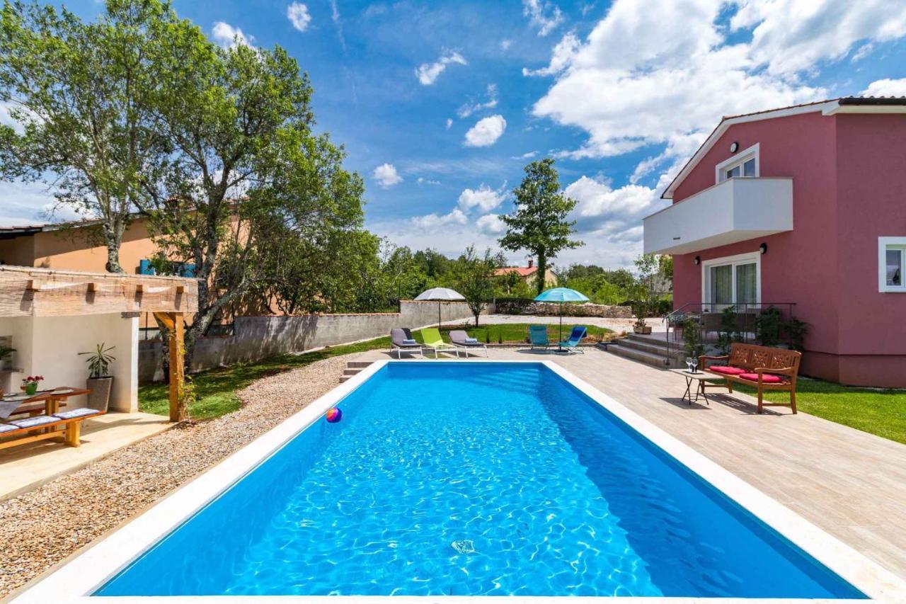 Holiday Home In Tinjan - Istrien 44359 Exterior photo